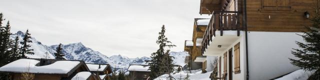 Vue sur les chalets de la Mura - Thyon