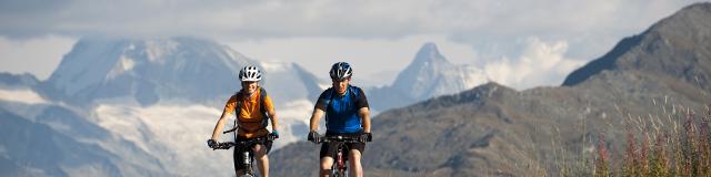 VTT dans la région de Thyon